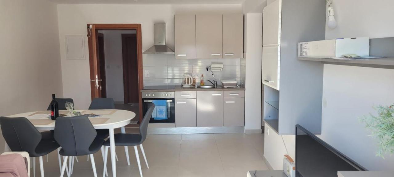 Apartments San โลวิสเต ภายนอก รูปภาพ