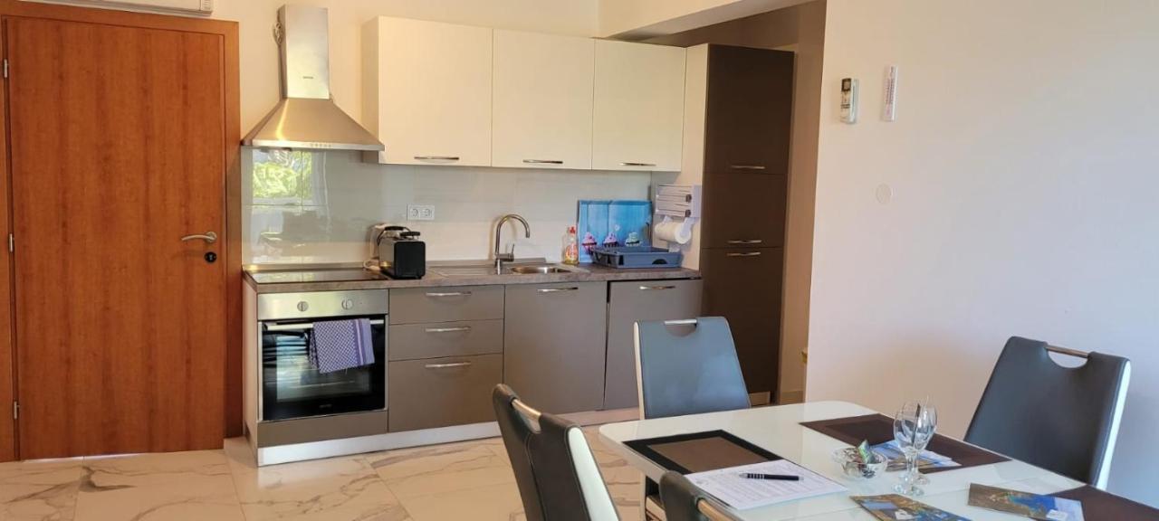 Apartments San โลวิสเต ภายนอก รูปภาพ